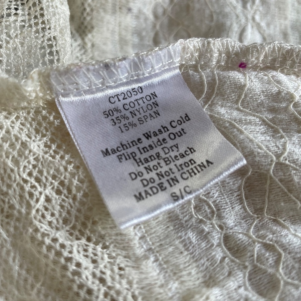Cream/off white lace tank top (small) - Picture 4 of 5